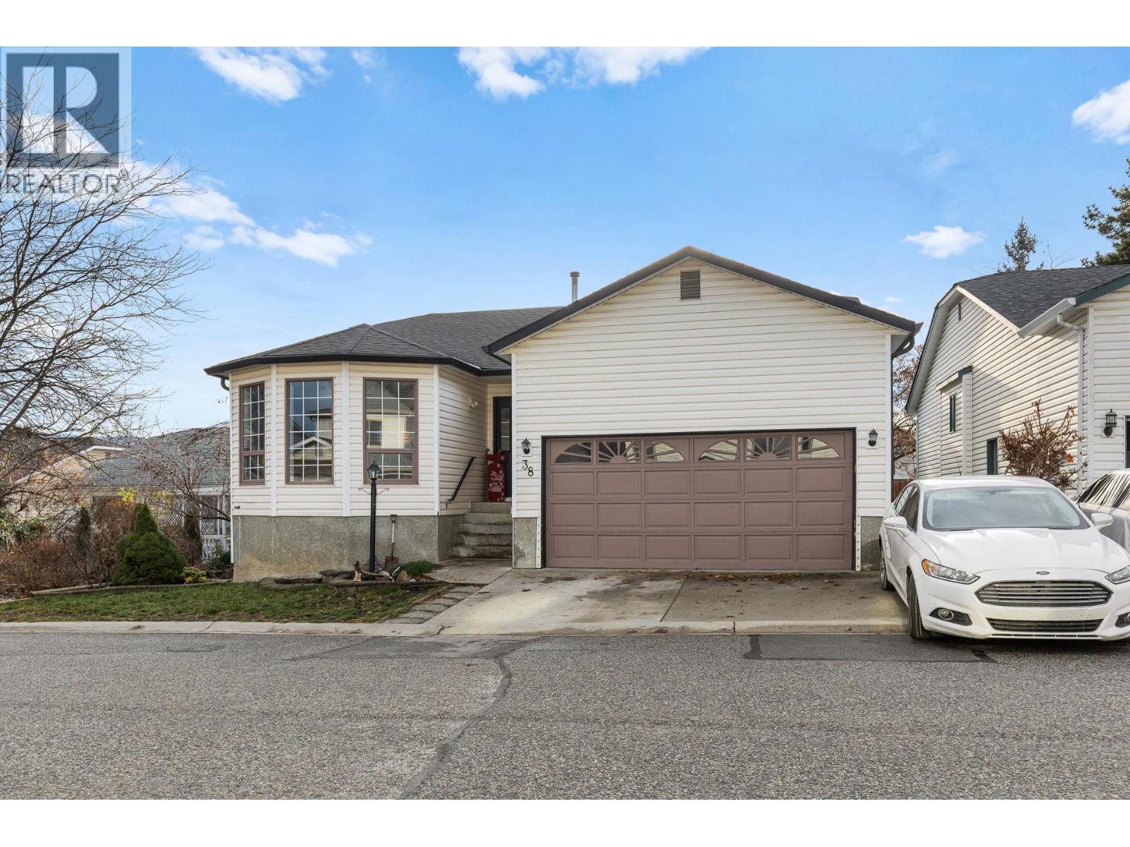 555 Glenmeadows Road Unit# 38, Kelowna, British Columbia  V1V 1V5 - Photo 2 - 10374707