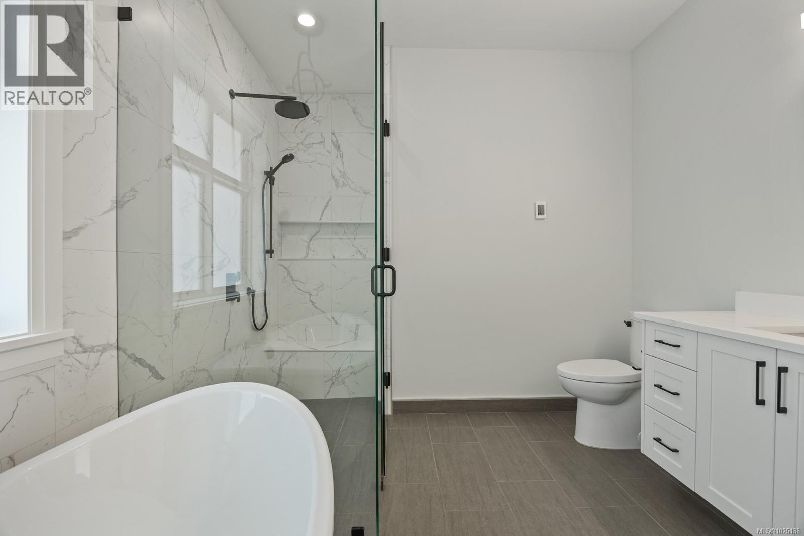 1601 Crown Isle Blvd, Courtenay, British Columbia  V9N 9X5 - Photo 19 - 1025138