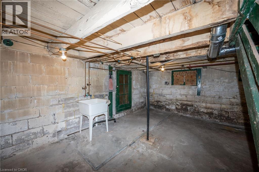 31 1/2 Garside Avenue N, Hamilton, Ontario  L8H 4W1 - Photo 22 - 40803643