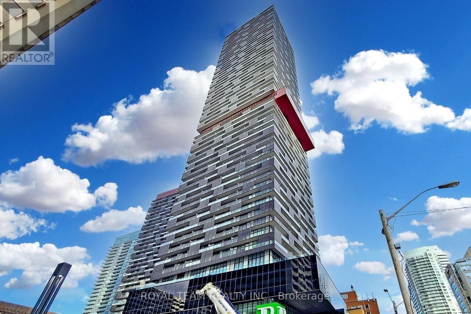 4412 - 8 EGLINTON AVENUE E, Toronto, Ontario