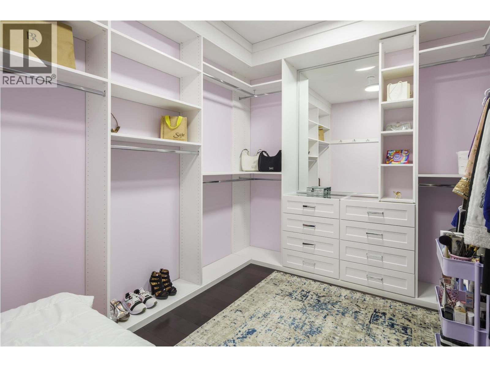 Listing Picture 15 of 35 : 9480 PATTERSON ROAD, Richmond / 烈治文 - 魯藝地產 Yvonne Lu Group - MLS Medallion Club Member