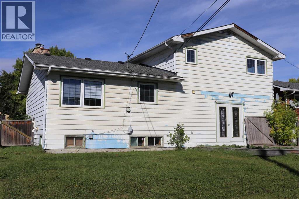 5505 13 Avenue, Edson, Alberta  T7E 1H7 - Photo 7 - A2264003