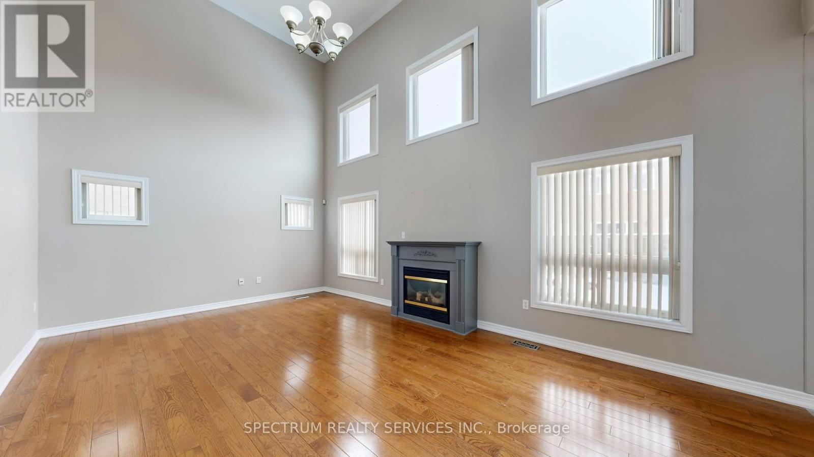 8 Westacott Avenue, Ajax, Ontario  L1T 4H6 - Photo 3 - E12767210