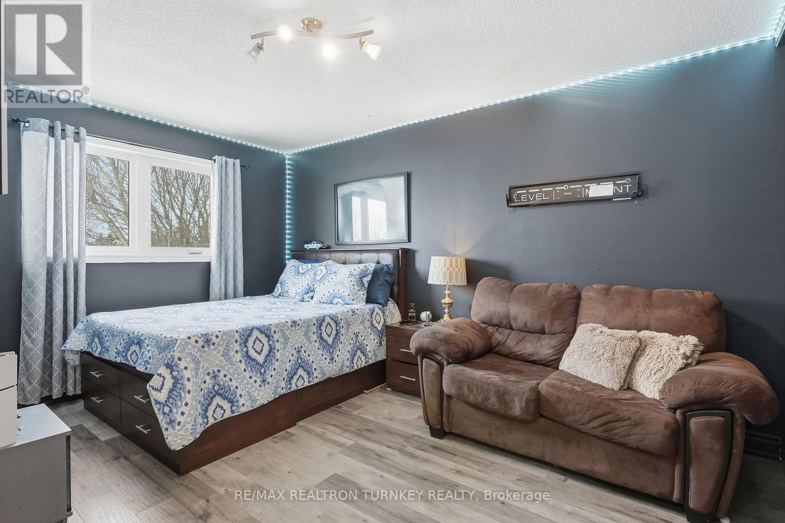 341 Buckingham Road, Newmarket, Ontario  L3Y 6K6 - Photo 27 - N12767214