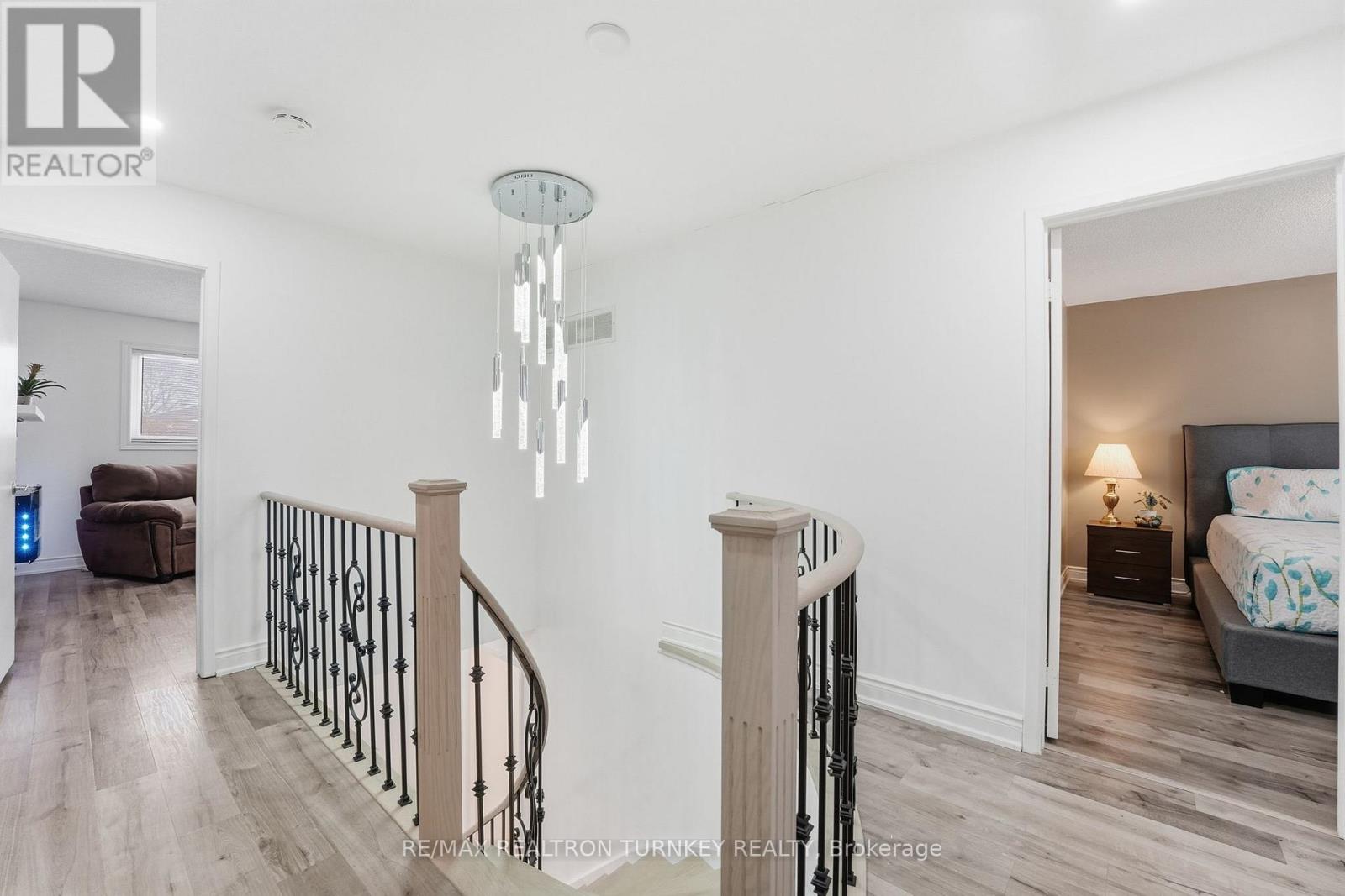 341 Buckingham Road, Newmarket, Ontario  L3Y 6K6 - Photo 30 - N12767214