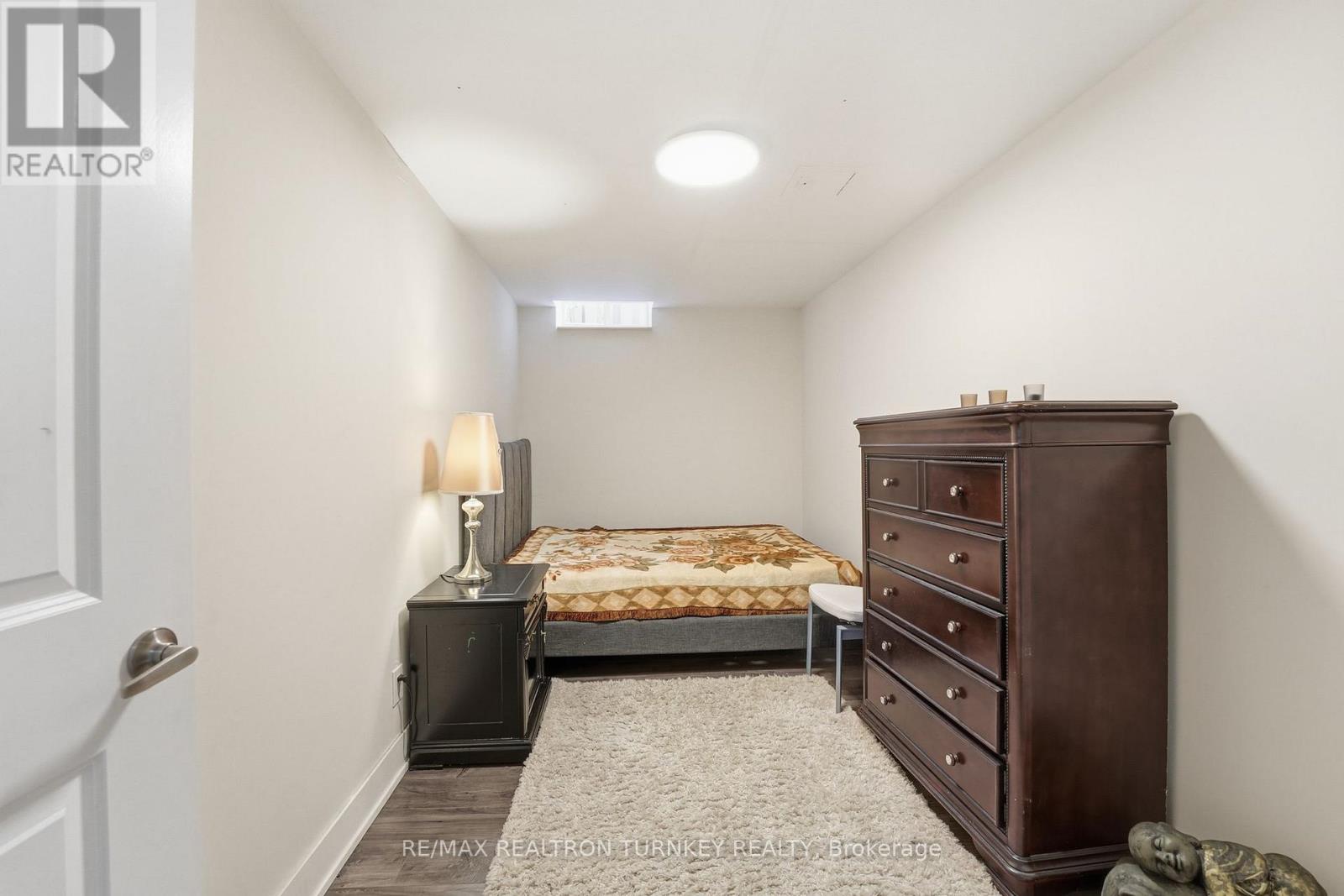 341 Buckingham Road, Newmarket, Ontario  L3Y 6K6 - Photo 38 - N12767214