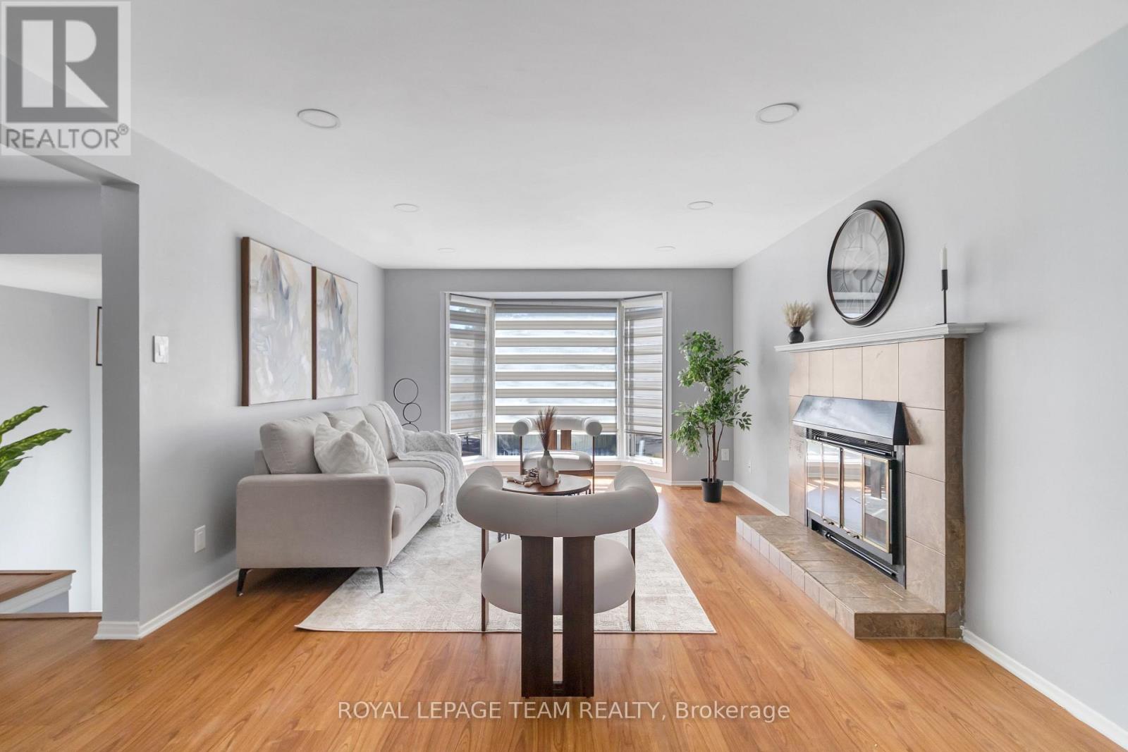 2 Brookhaven Court, Ottawa, Ontario  K2H 9E3 - Photo 7 - X12643008