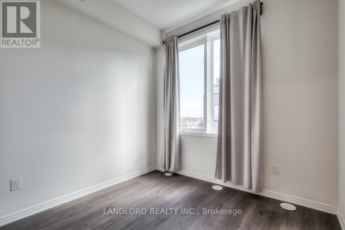 C305 - 1120 Briar Hill Avenue, Toronto, Ontario  M6B 1M7 - Photo 10 - W12767266