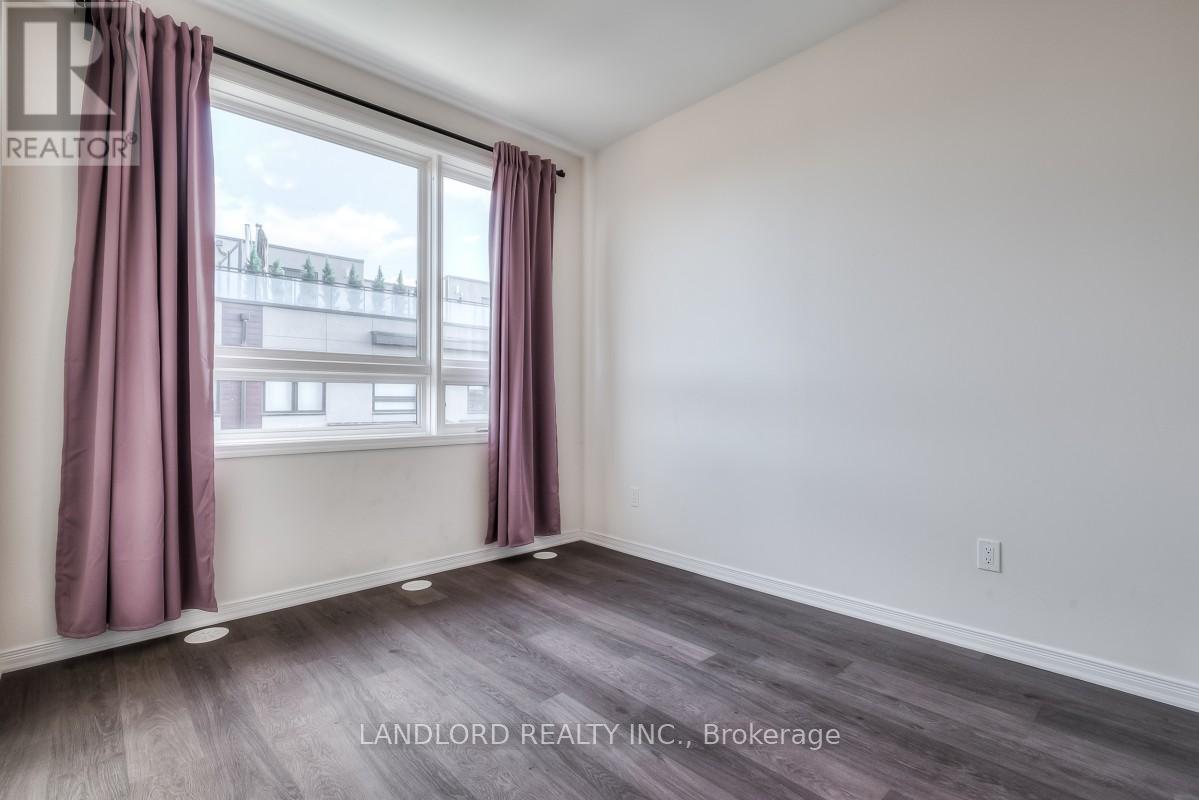 C305 - 1120 Briar Hill Avenue, Toronto, Ontario  M6B 1M7 - Photo 9 - W12767266