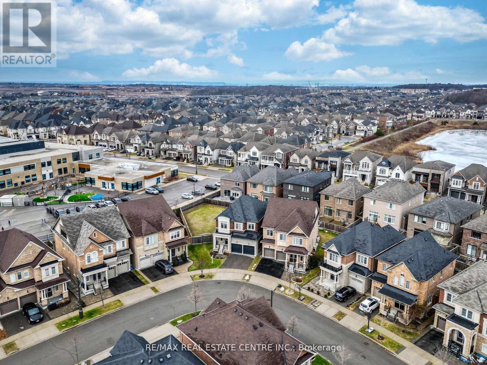 3253 Mintwood Circle, Oakville, Ontario  L6H 7C3 - Photo 45 - W12767296