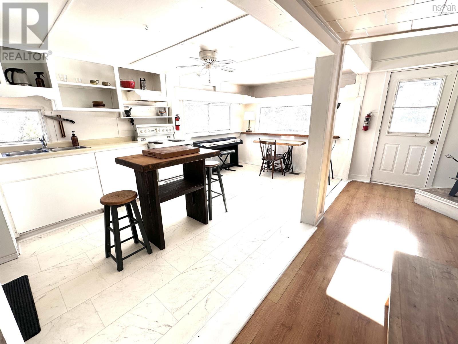 876 Shore Road, Moose Harbour, Nova Scotia  B0T 1K0 - Photo 10 - 202602333