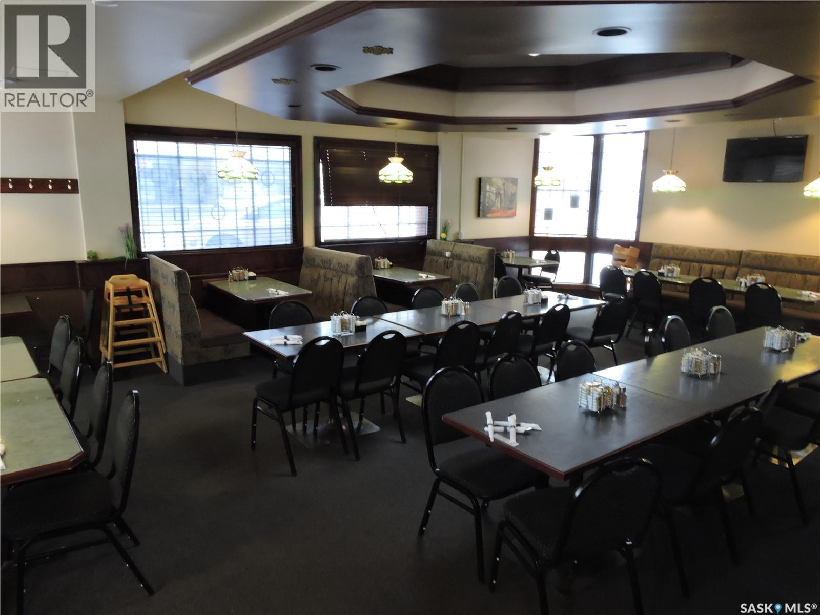 1410 Albert Street, Regina, Saskatchewan  S4R 2R7 - Photo 4 - SK017285