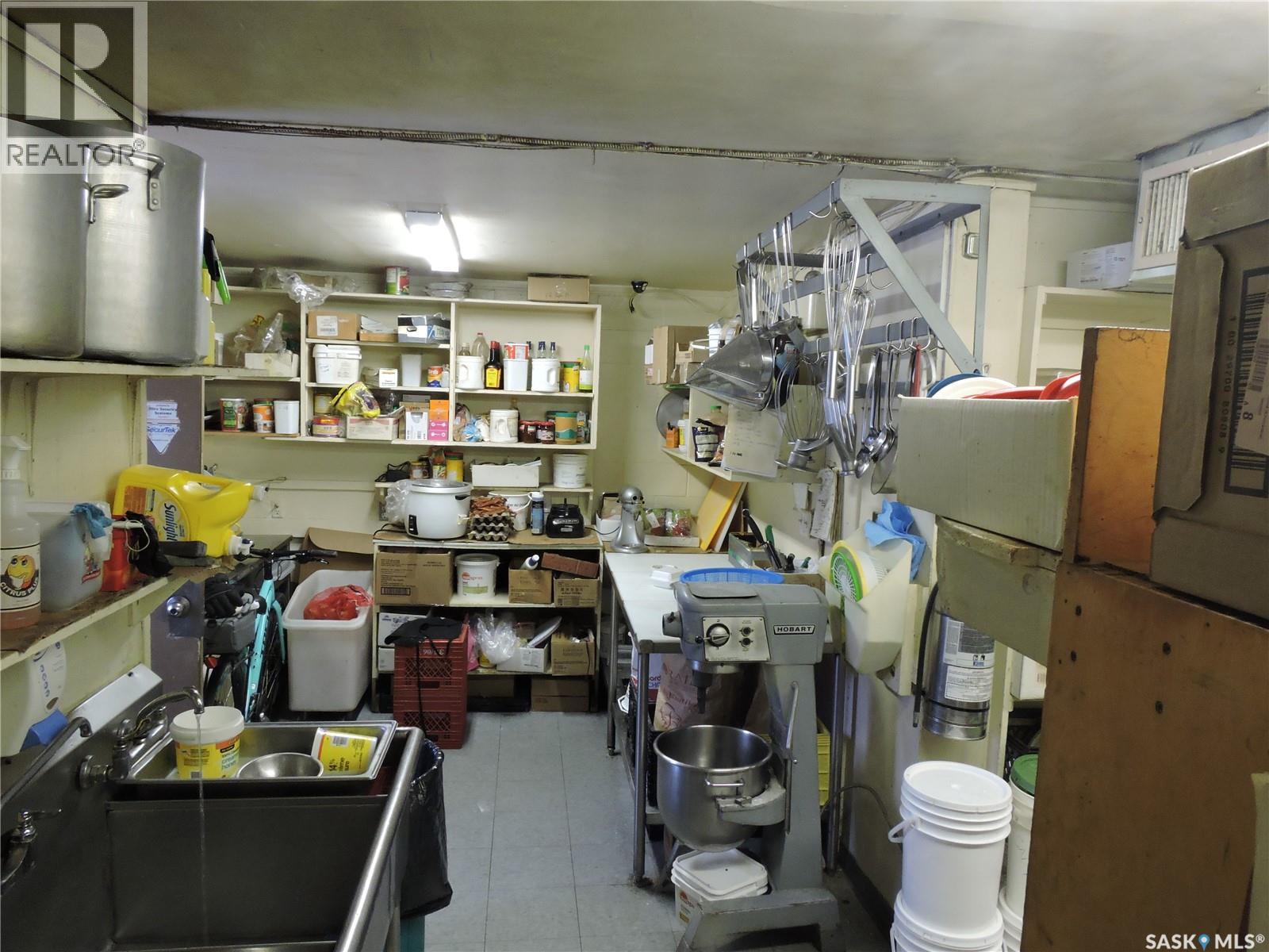 1410 Albert Street, Regina, Saskatchewan  S4R 2R7 - Photo 11 - SK017285