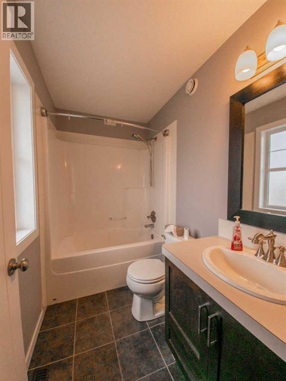 569 Mary Cameron Crescent N, Lethbridge, Alberta  T1H 5R4 - Photo 20 - A2282562