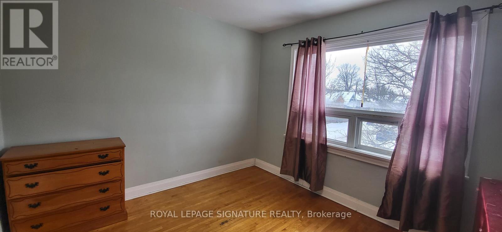 22 Kennedy Street, Welland, Ontario  L3B 3R6 - Photo 8 - X12767232