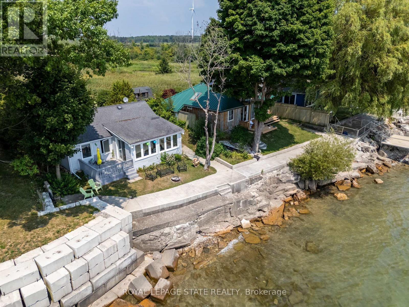 2110 LAKESHORE ROAD, Haldimand, Ontario