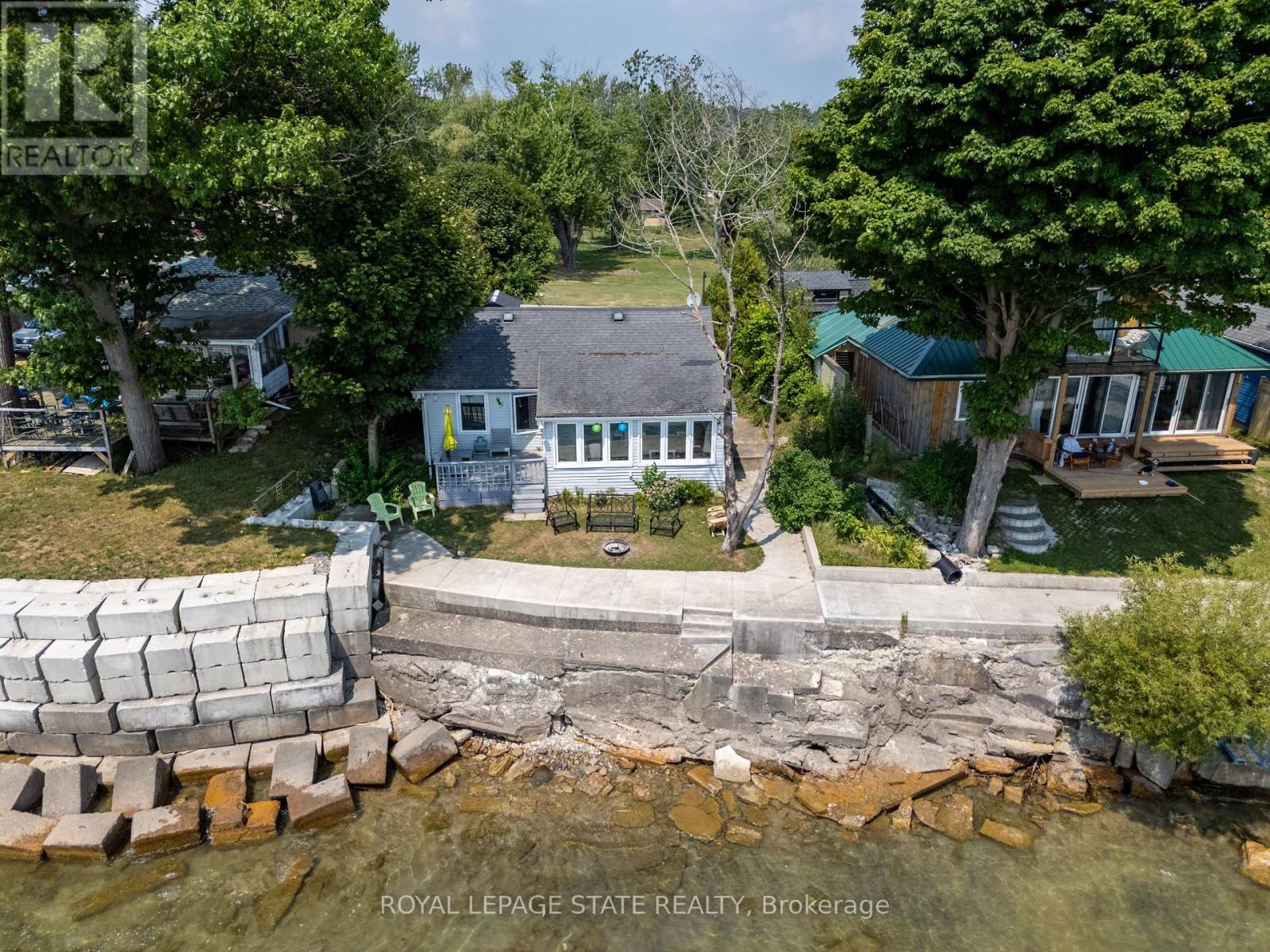 2110 Lakeshore Road, Haldimand, Ontario  N1A 2W8 - Photo 4 - X12767286