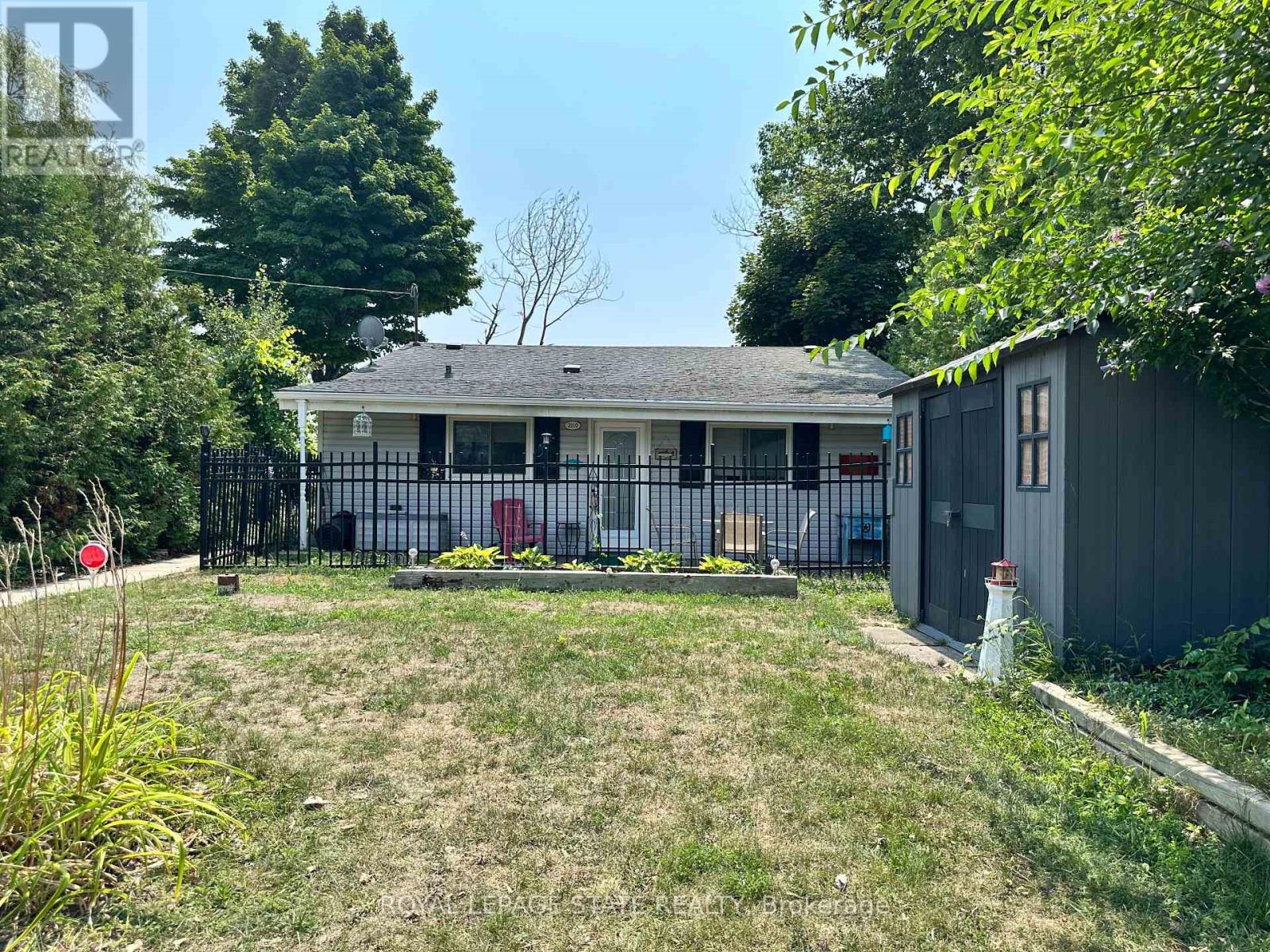 2110 Lakeshore Road, Haldimand, Ontario  N1A 2W8 - Photo 46 - X12767286