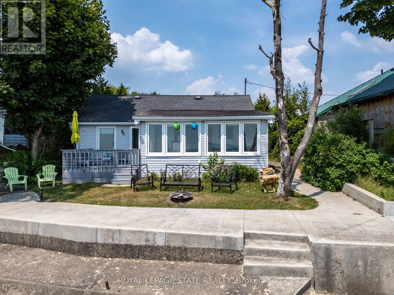 2110 Lakeshore Road, Haldimand, Ontario  N1A 2W8 - Photo 7 - X12767286