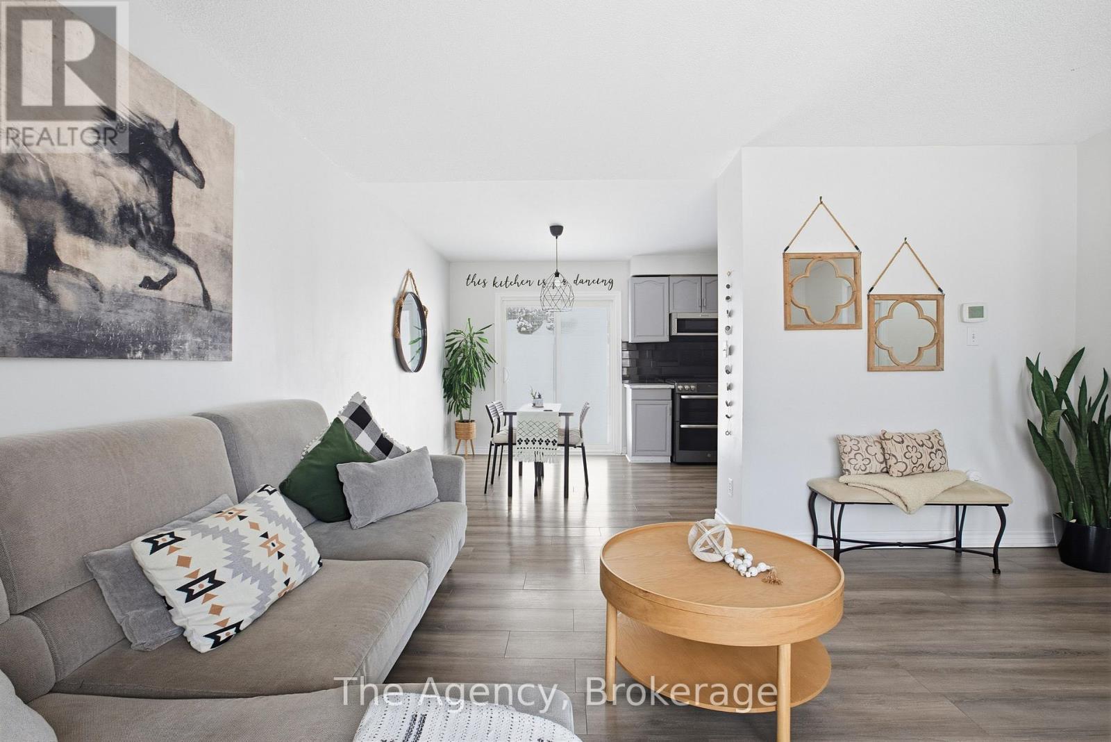 110 Leeson Street S, East Luther Grand Valley, Ontario  L0N 1G0 - Photo 3 - X12767338