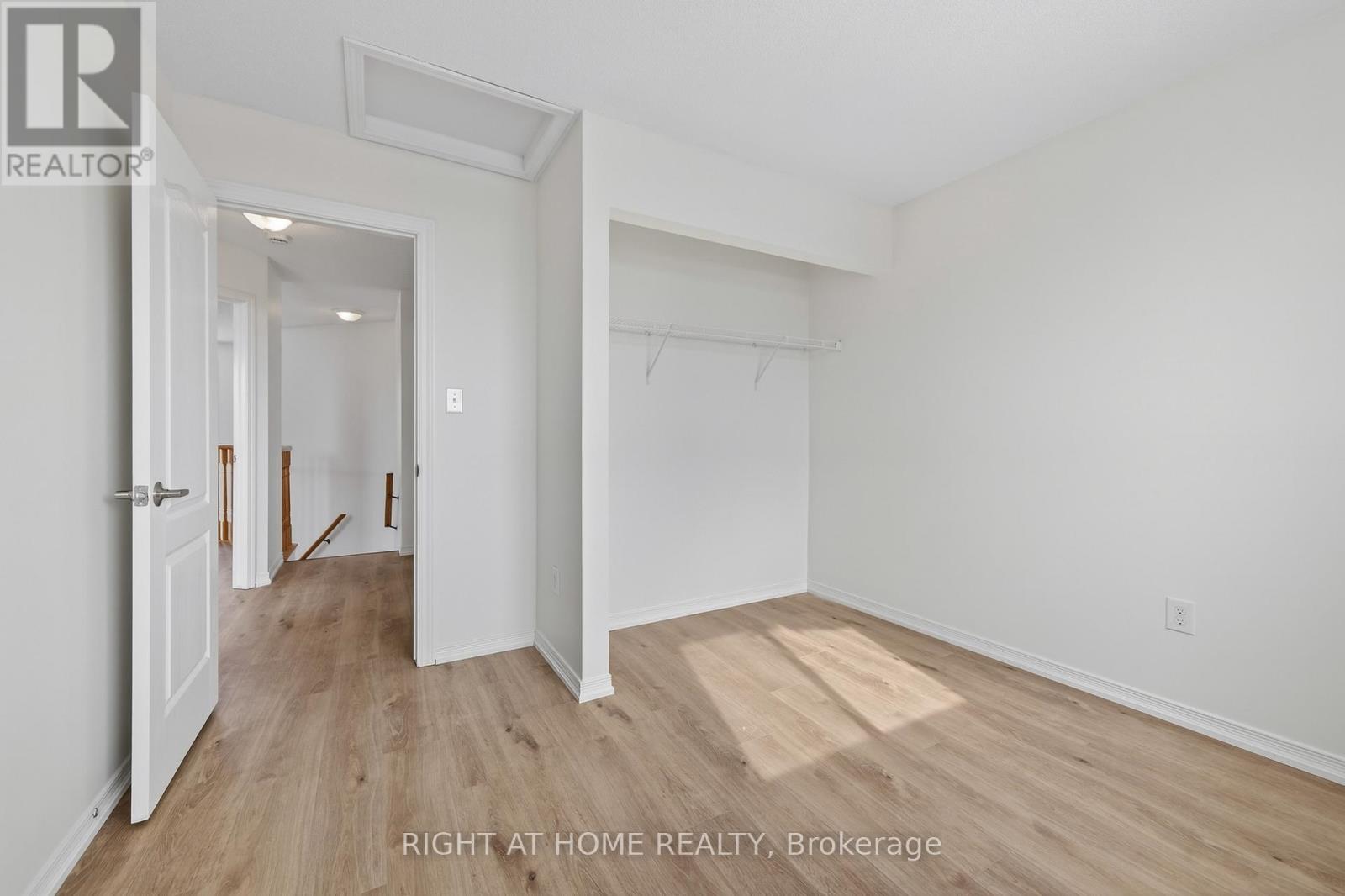 2084 Osbond Road E, Innisfil, Ontario  L9S 0A9 - Photo 19 - N12727620