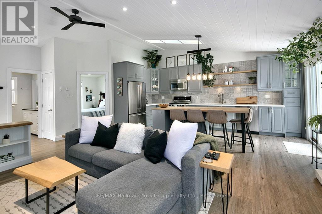 105 - 150 Victoria Street S, Blue Mountains, Ontario  N0H 2P0 - Photo 6 - X12767370