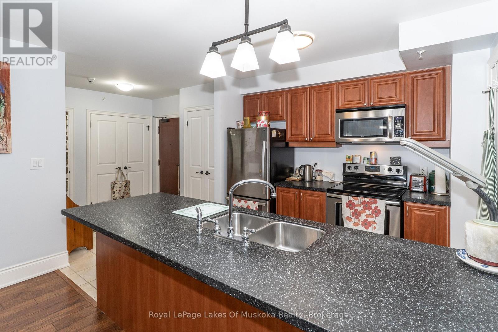 202b - 391 Manitoba Street, Bracebridge, Ontario  P1L 0B5 - Photo 5 - X12767442