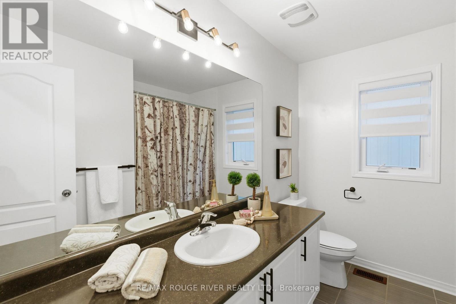 122 Edwin Carr Street, Clarington, Ontario  L1C 0R3 - Photo 37 - E12767430