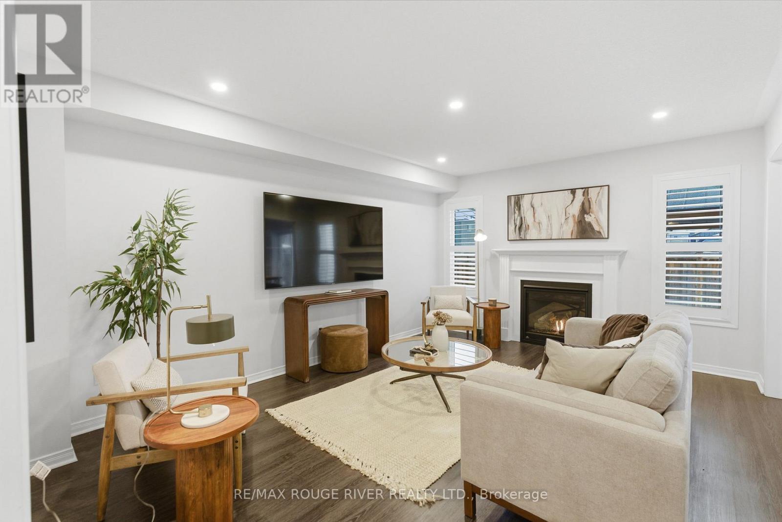 122 Edwin Carr Street, Clarington, Ontario  L1C 0R3 - Photo 8 - E12767430