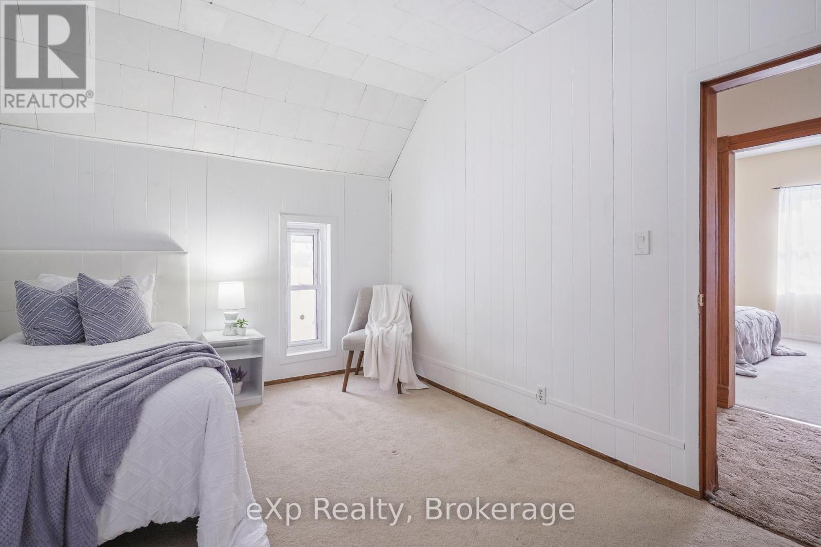 78 Victoria Avenue E, South Huron, Ontario  N0M 1M0 - Photo 32 - X12767452