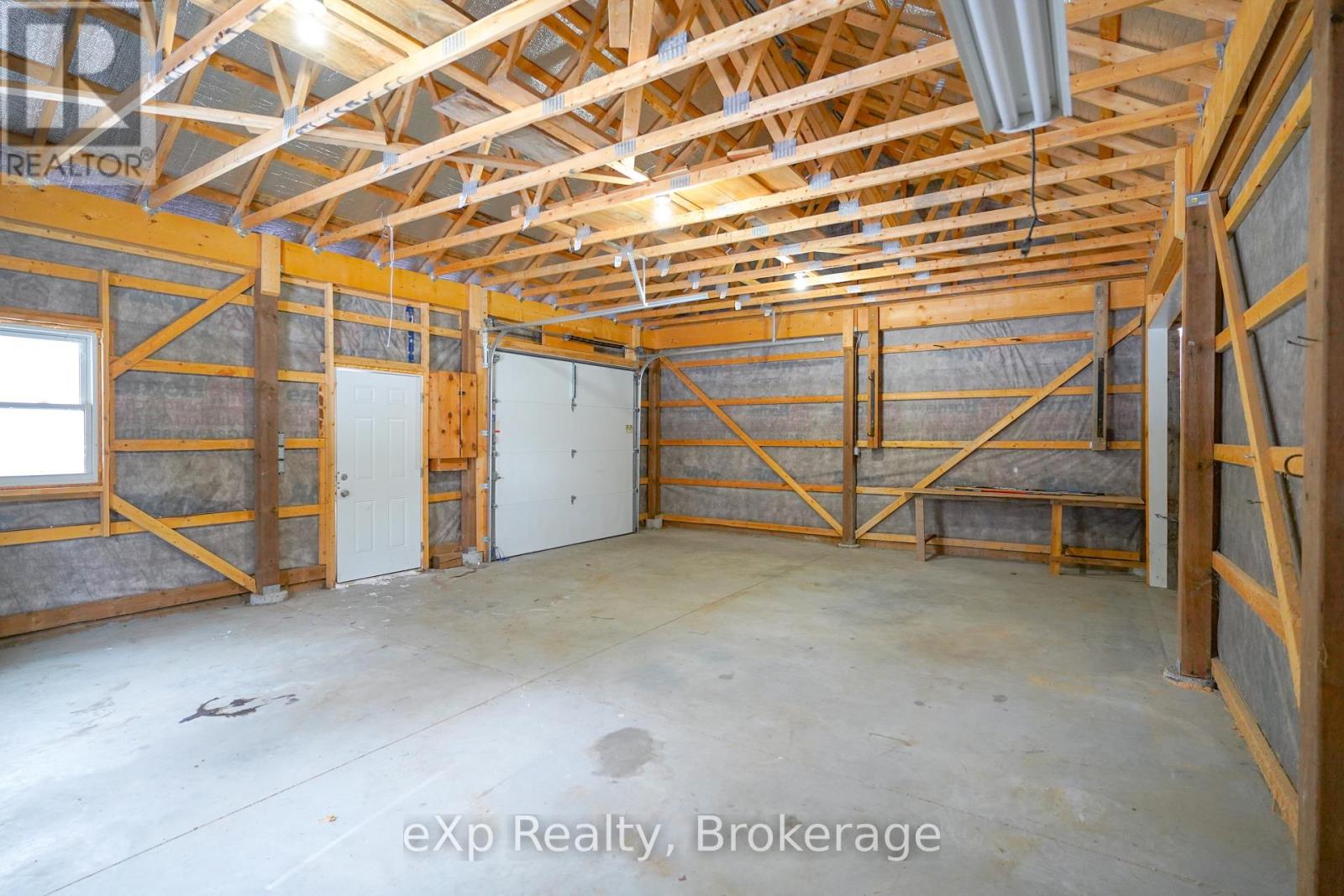 78 Victoria Avenue E, South Huron, Ontario  N0M 1M0 - Photo 43 - X12767452