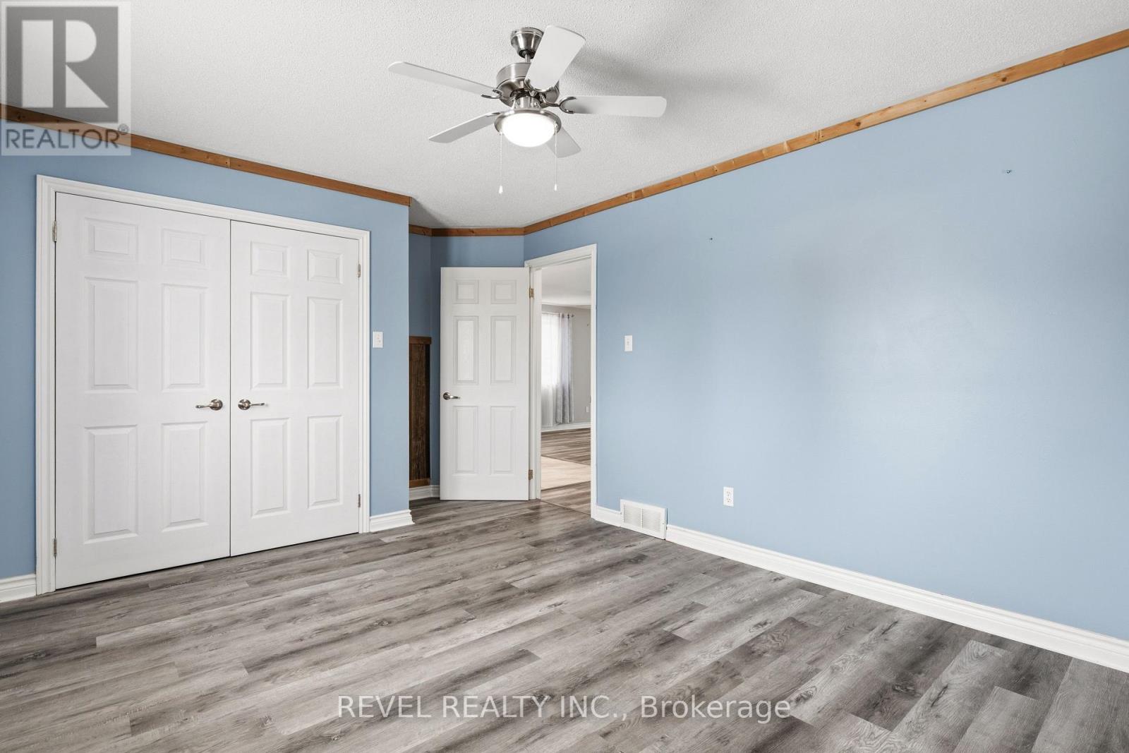 332 Mary Street W, Kawartha Lakes (Lindsay), Ontario  K9V 5X5 - Photo 22 - X12767396