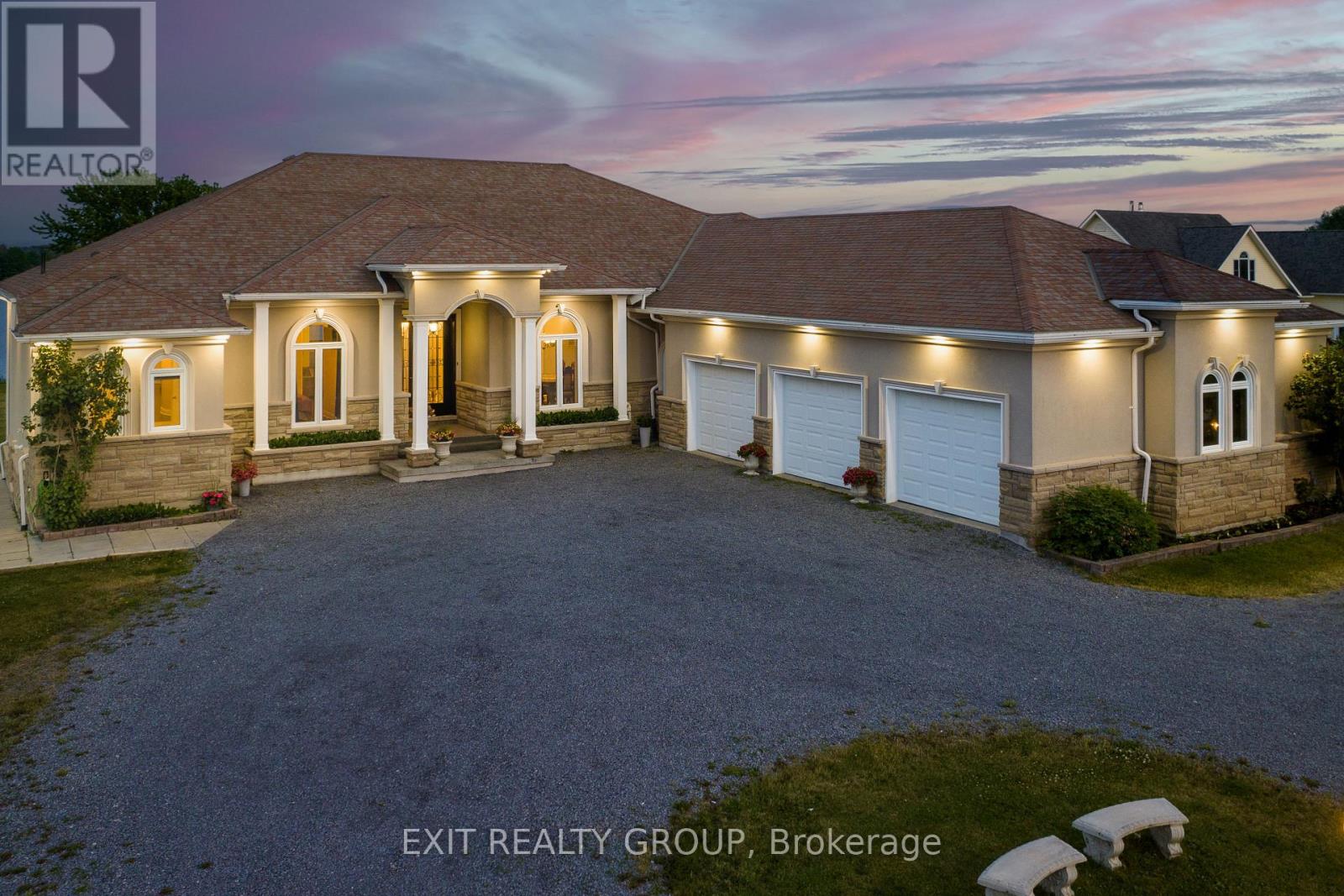 19281 LOYALIST PARKWAY, prince edward county (hillier ward), Ontario