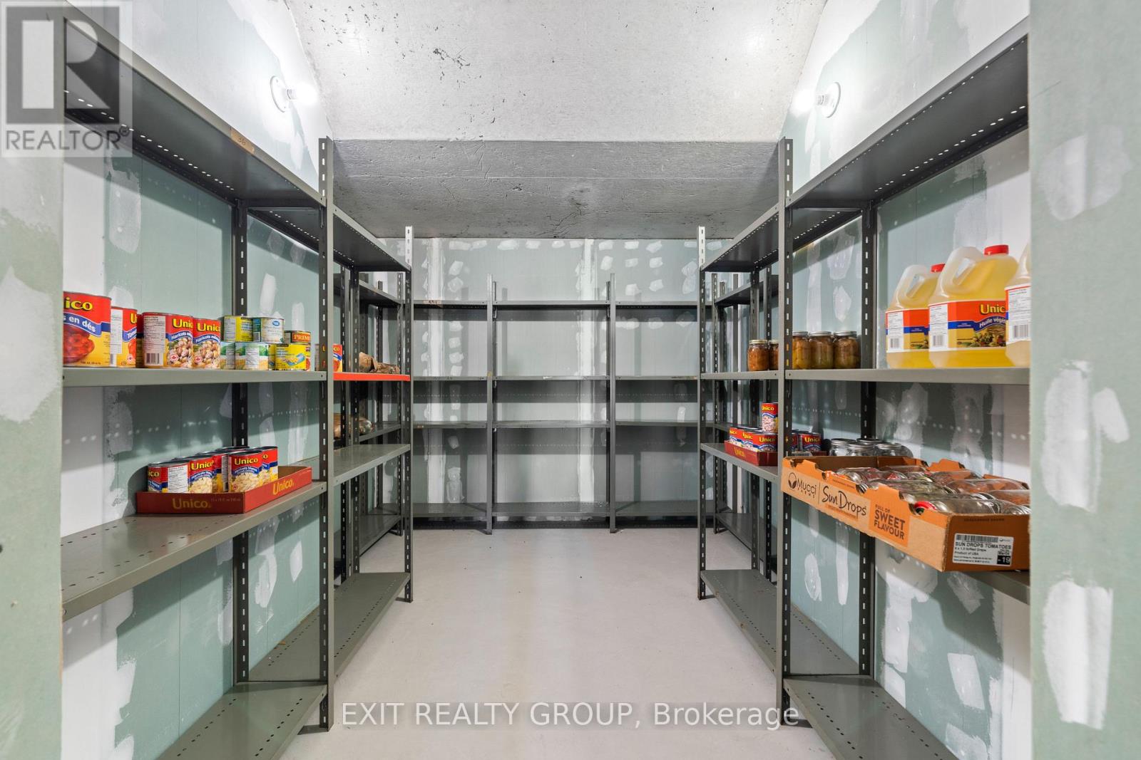 19281 Loyalist Parkway, Prince Edward County (Hillier Ward), Ontario  K0K 1T0 - Photo 33 - X12767402