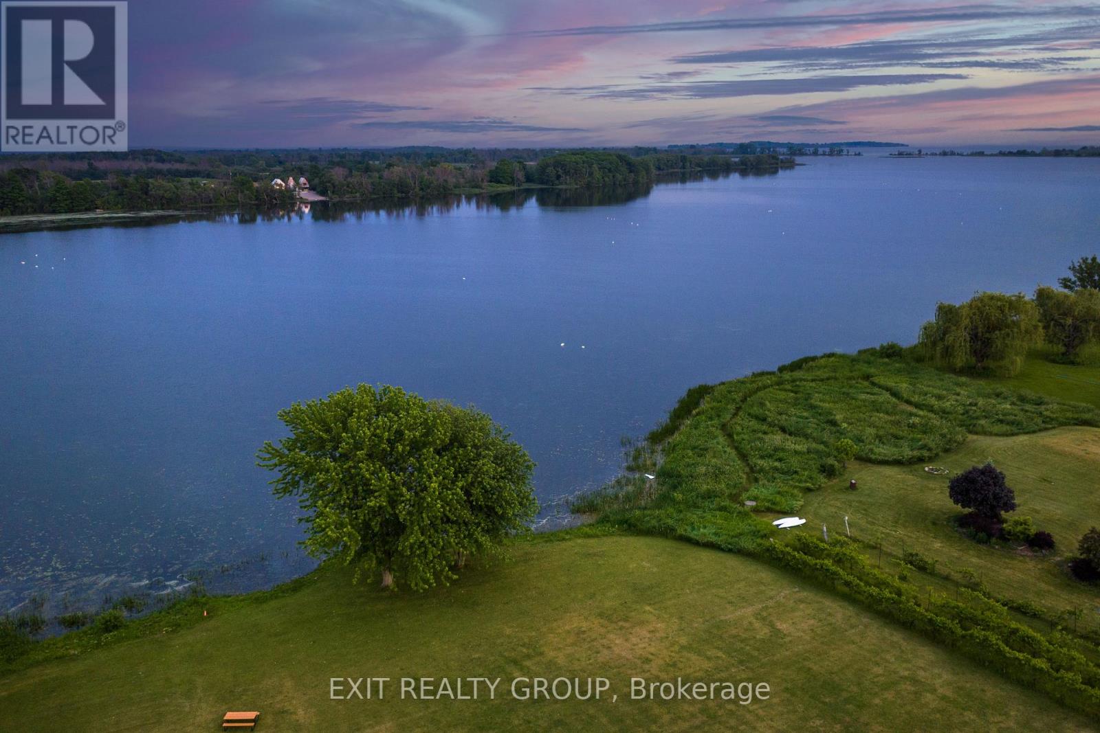 19281 Loyalist Parkway, Prince Edward County (Hillier Ward), Ontario  K0K 1T0 - Photo 48 - X12767402