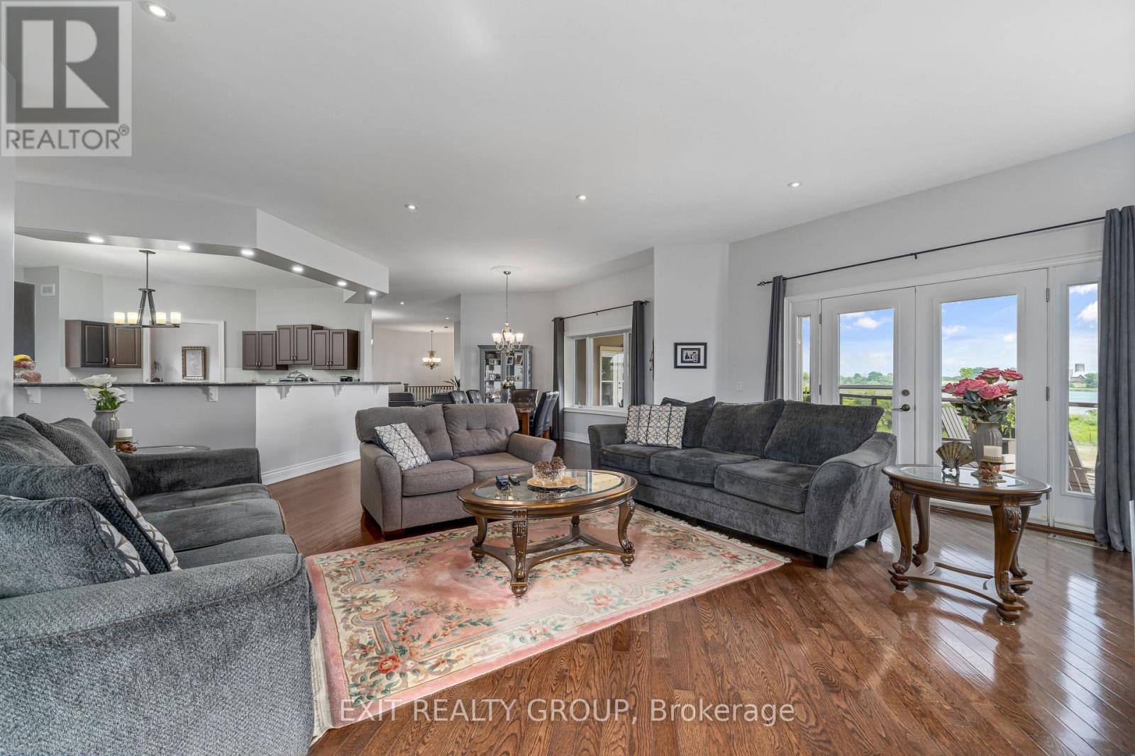 19281 Loyalist Parkway, Prince Edward County (Hillier Ward), Ontario  K0K 1T0 - Photo 6 - X12767402