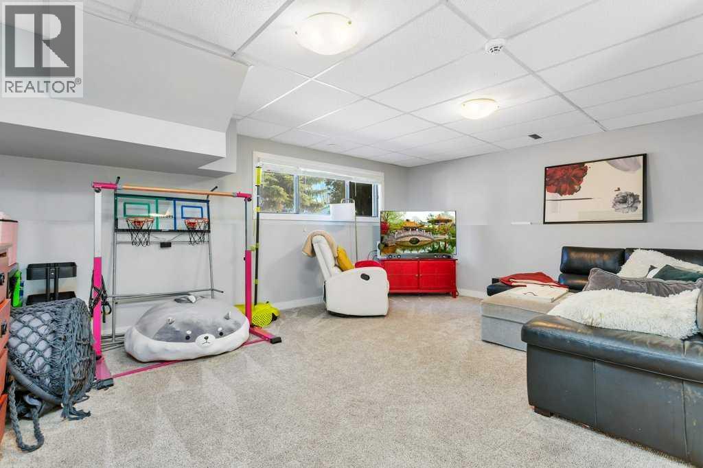 12 Rutherford Drive, Red Deer, Alberta  T4P 2Z2 - Photo 37 - A2284427