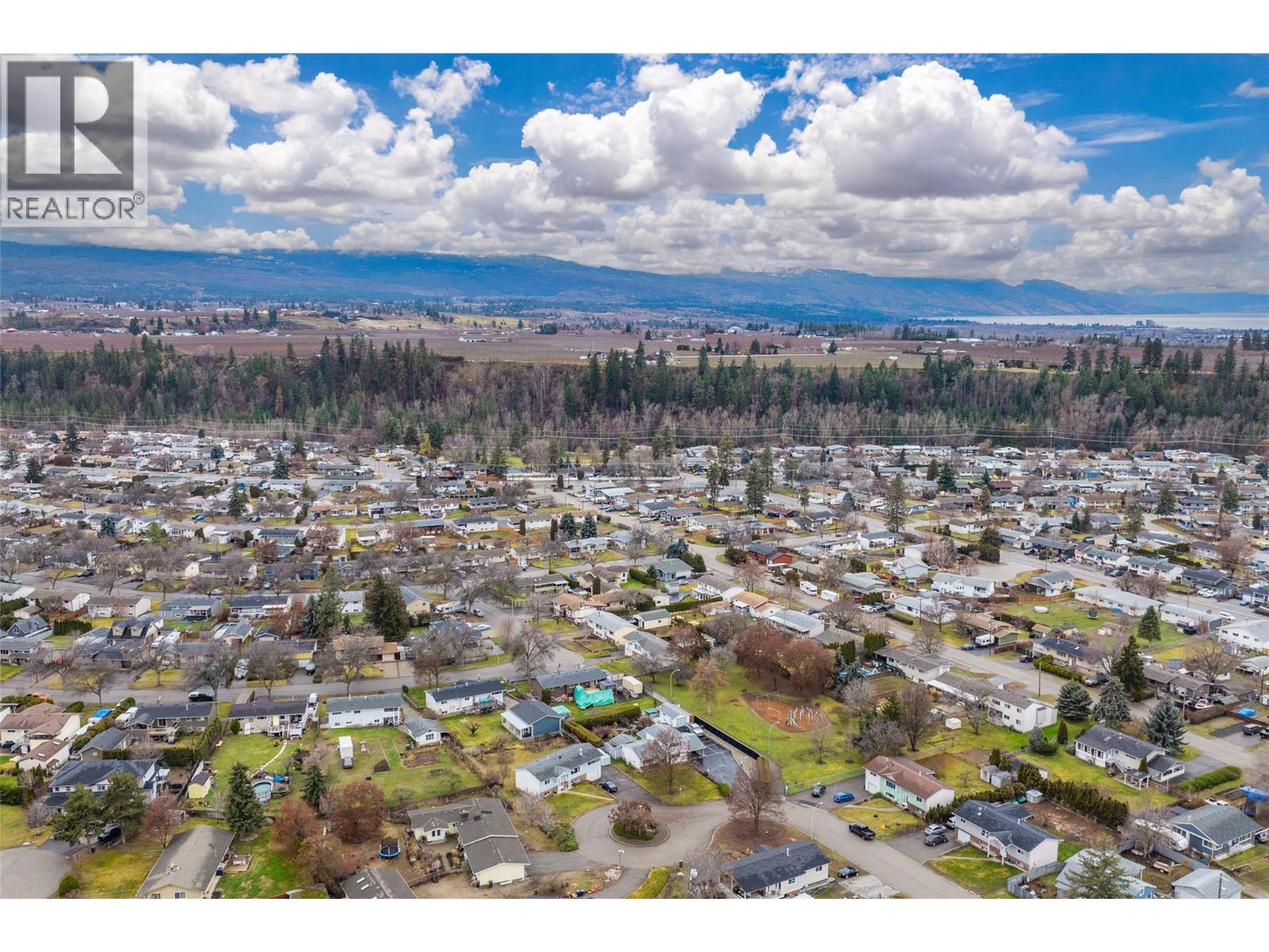 695 Moraine Court, Kelowna, British Columbia  V1X 5X2 - Photo 73 - 10374448