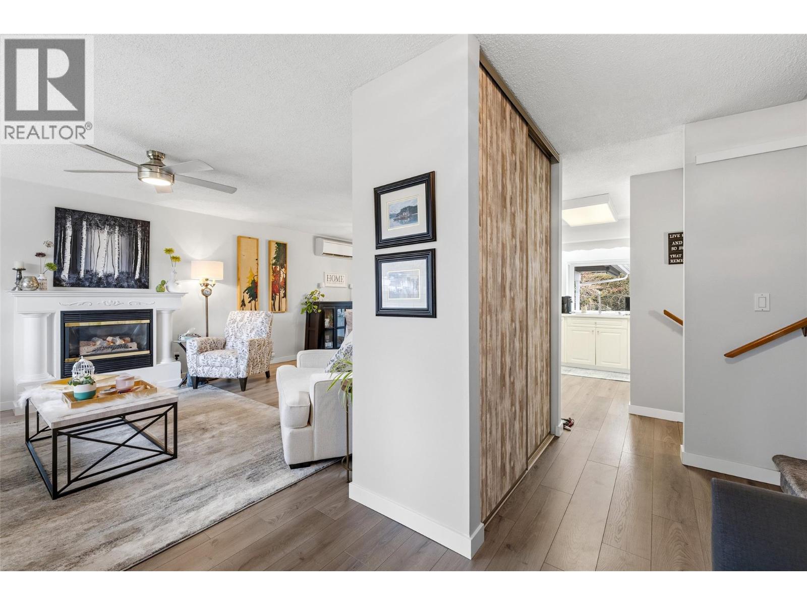 695 Moraine Court, Kelowna, British Columbia  V1X 5X2 - Photo 9 - 10374448