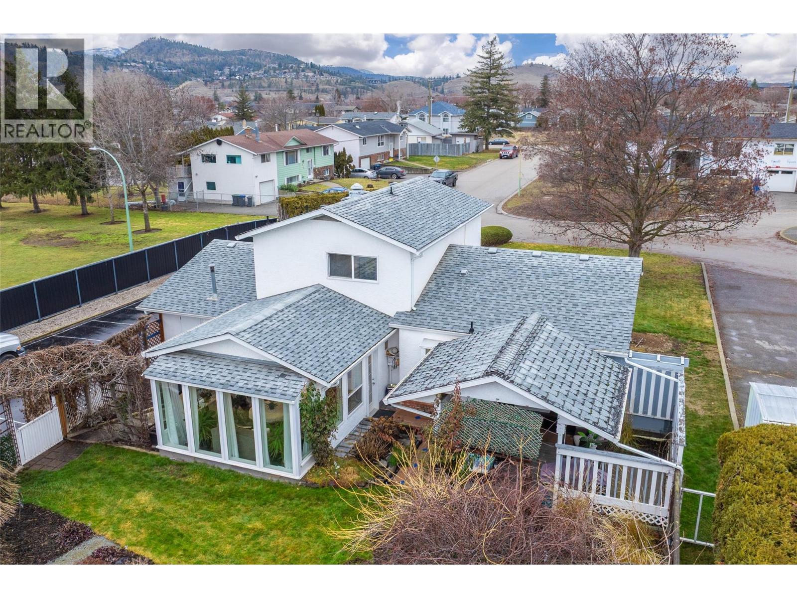 695 Moraine Court, Kelowna, British Columbia  V1X 5X2 - Photo 82 - 10374448