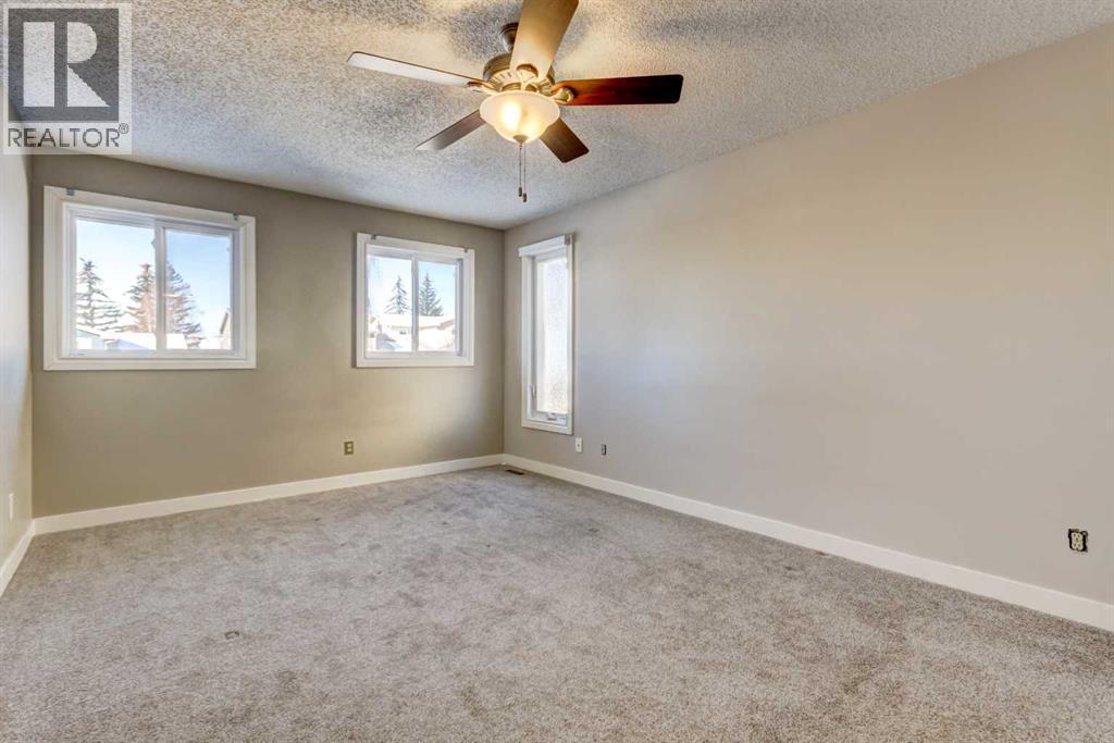 83 Hawkfield Crescent Nw, Calgary, Alberta  Y3G 1Z4 - Photo 17 - A2282943