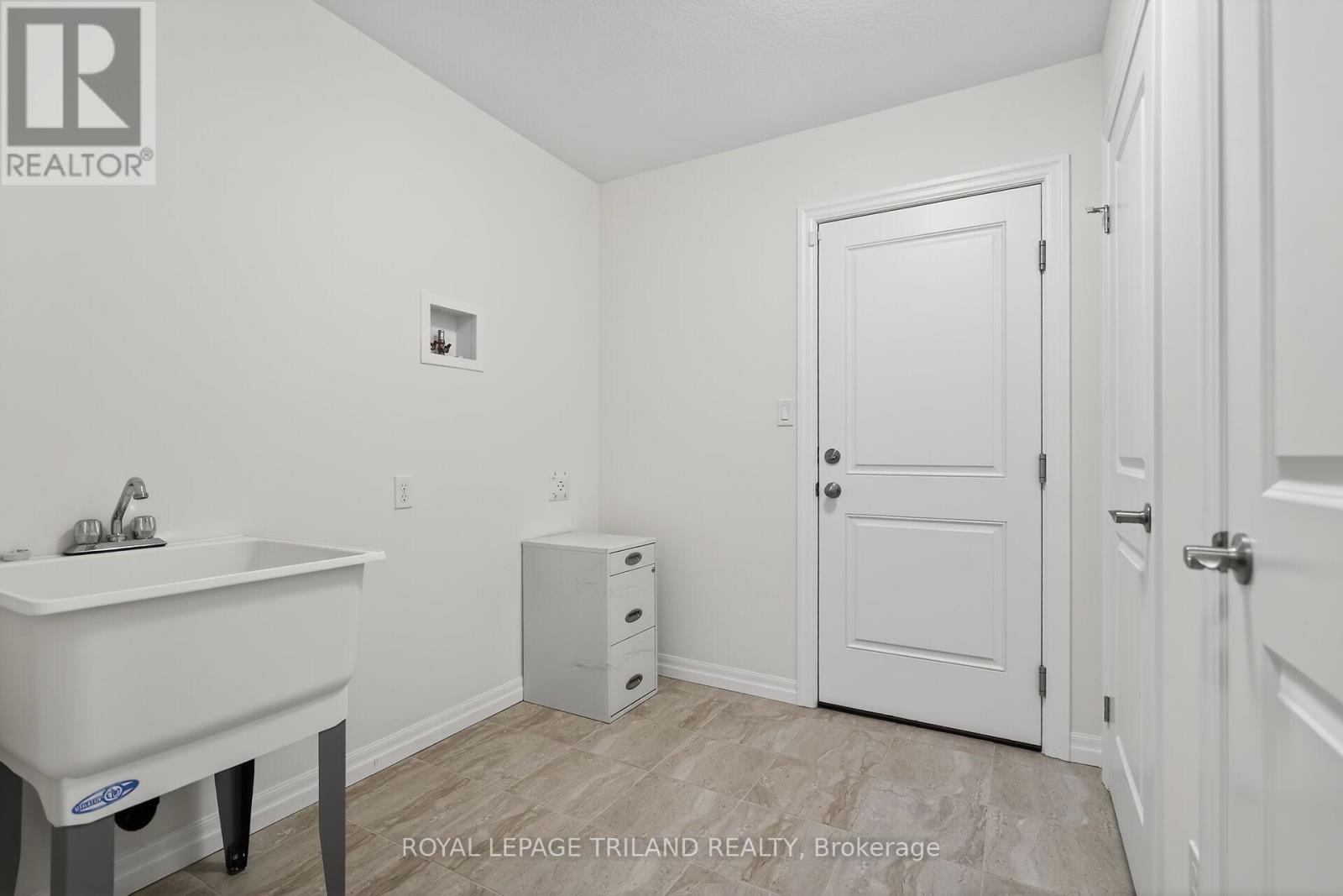 64 Ambrosia Path, St. Thomas, Ontario  N5R 0L4 - Photo 25 - X12767320