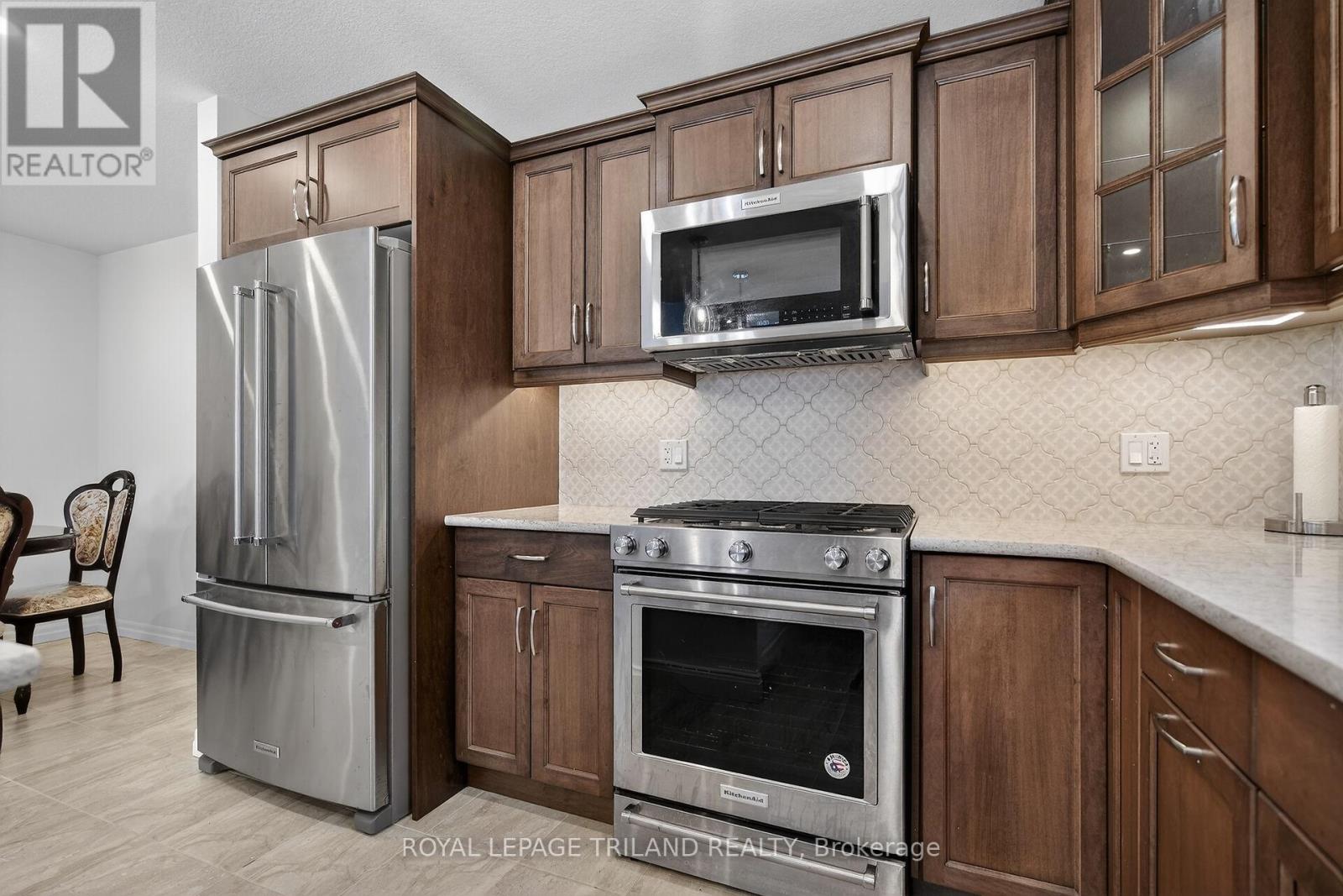 64 Ambrosia Path, St. Thomas, Ontario  N5R 0L4 - Photo 7 - X12767320