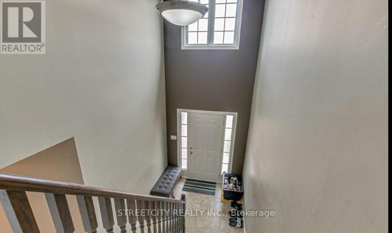 812 Reeves Avenue, London North, Ontario  N6G 5K3 - Photo 4 - X12767528