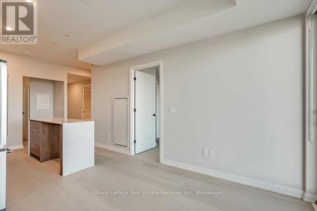 307 - 1415 Dundas Street E, Oakville, Ontario  L6H 7G1 - Photo 17 - W12767462