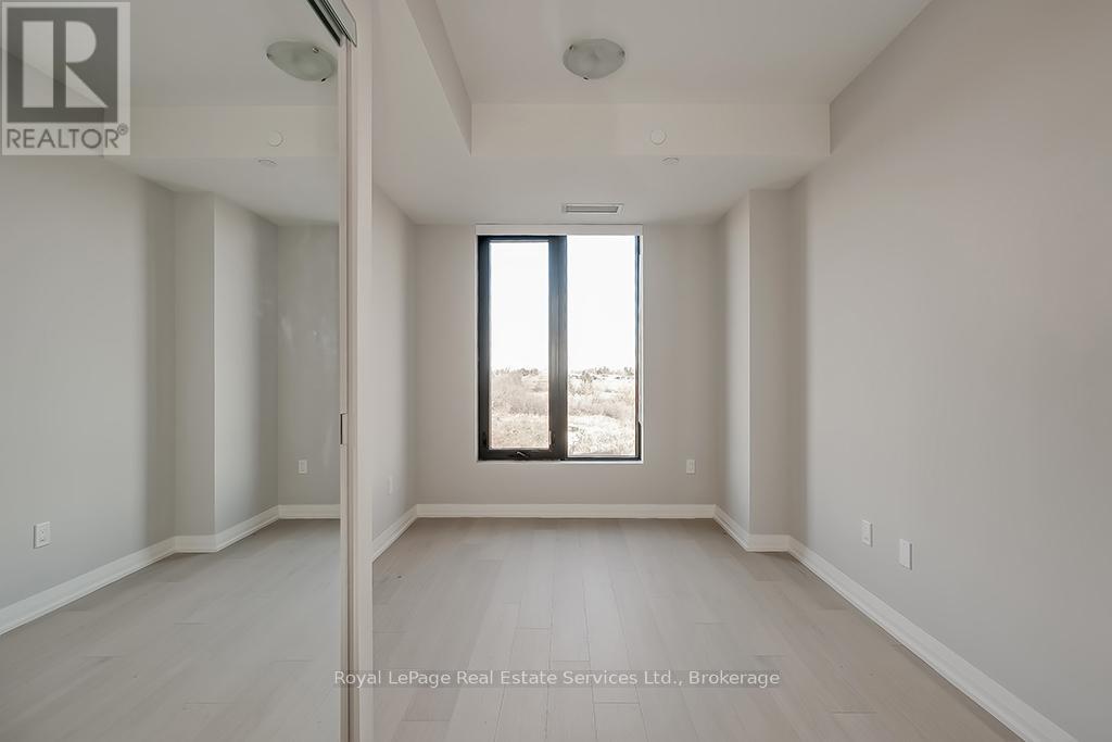 307 - 1415 Dundas Street E, Oakville, Ontario  L6H 7G1 - Photo 19 - W12767462