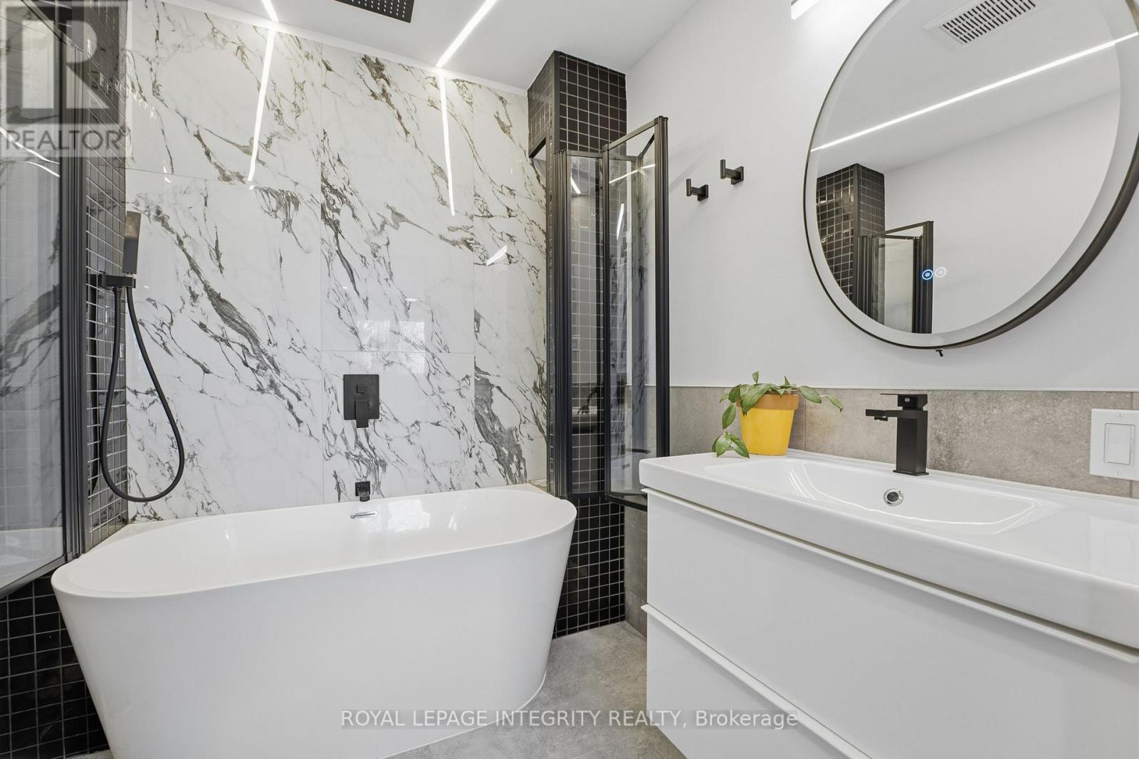 32 Acklam Terrace, Ottawa, Ontario  K2K 2H5 - Photo 14 - X12767328