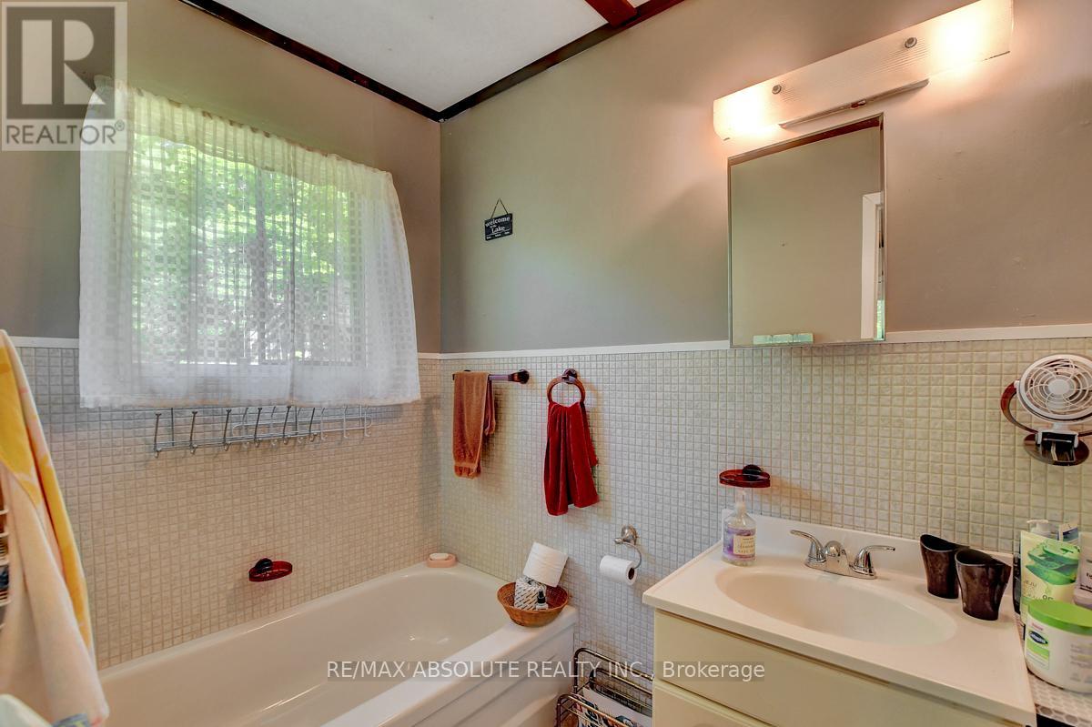 3012 Pike Lake 16c Route, Tay Valley, Ontario  K7H 3C5 - Photo 14 - X12767456