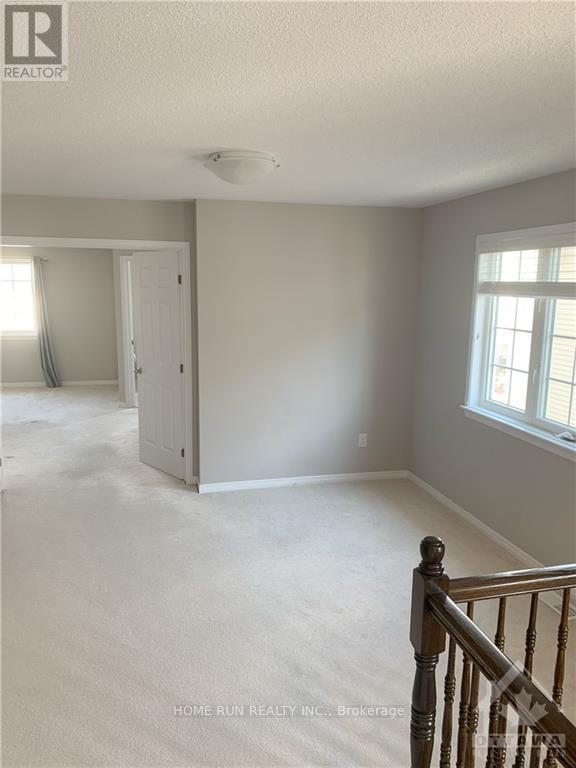 488 Dundonald Drive, Ottawa, Ontario  K2S 5S7 - Photo 13 - X12767488