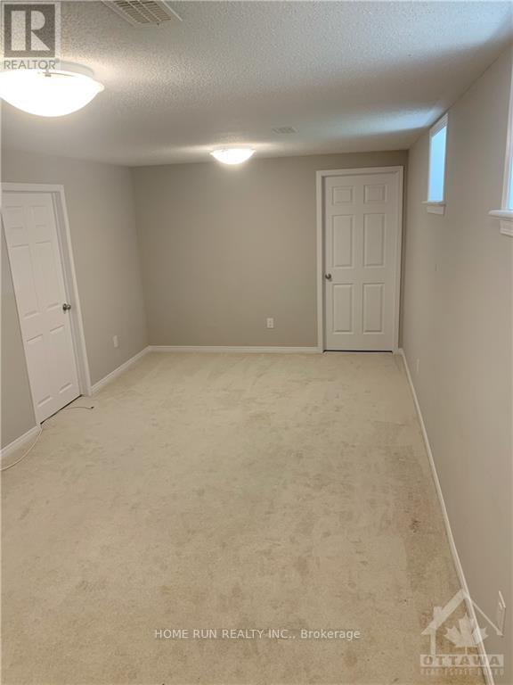 488 Dundonald Drive, Ottawa, Ontario  K2S 5S7 - Photo 17 - X12767488